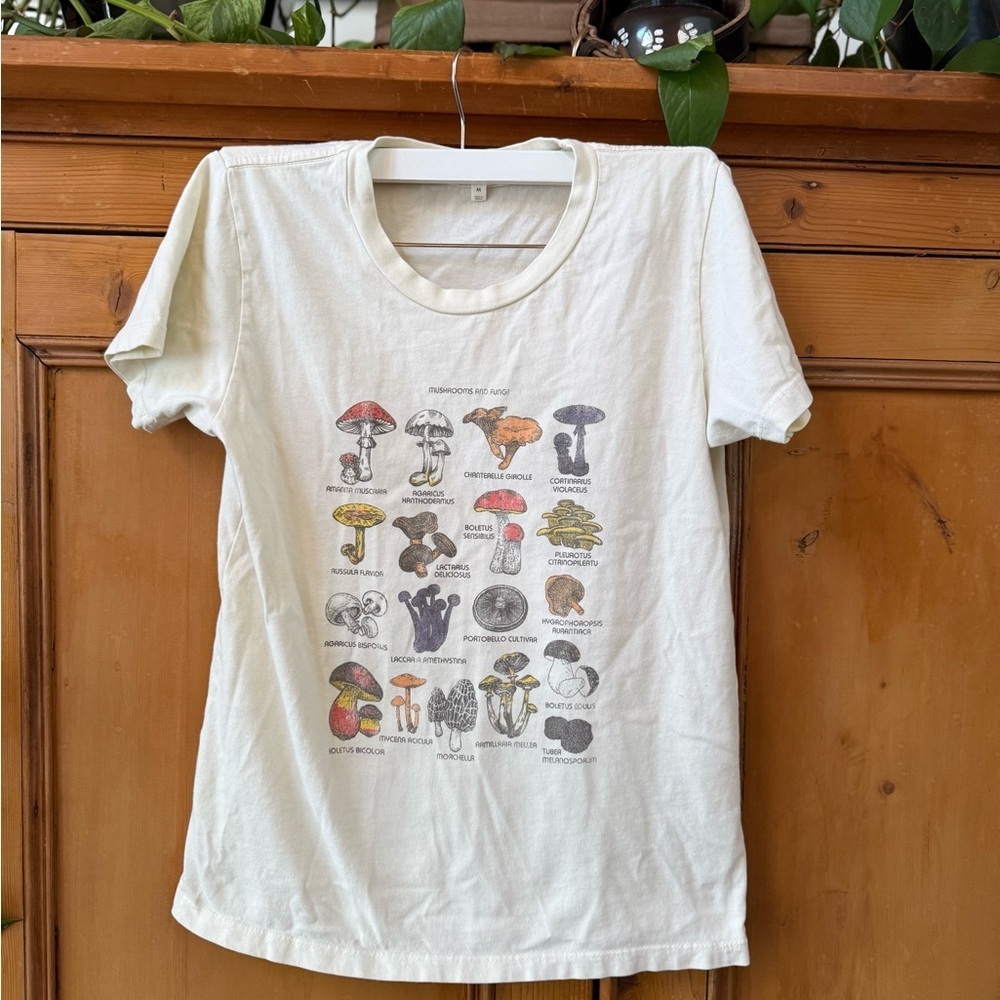 Urban outfitters future state vintage mushroom print graphic t shirt cotton - Picture 2 of 5
